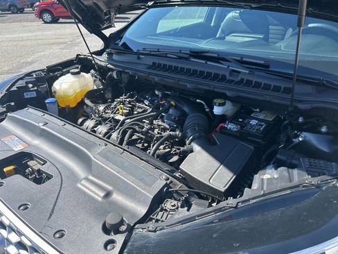 Used 2024 Ford Edge SEL image 12