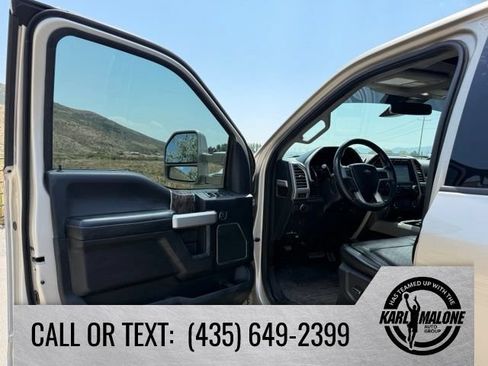 Used 2017 Ford F350 Lariat w/ Lariat Ultimate Package AWD/4WD image 15