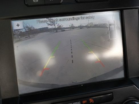 Used 2017 Ford F250 Lariat w/ FX4 Off-Road Package image 28