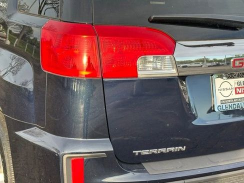 Used 2017 GMC Terrain SLE FWD image 15