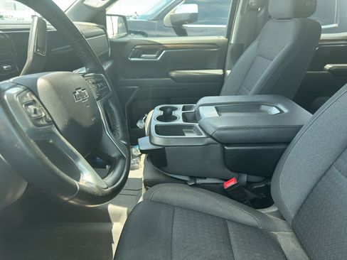 Used 2023 Chevrolet Silverado 1500 RST AWD/4WD image 9