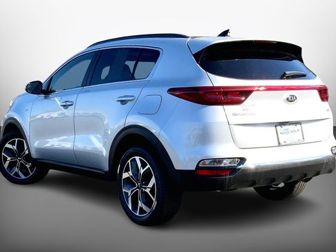 Used 2022 Kia Sportage EX image 12