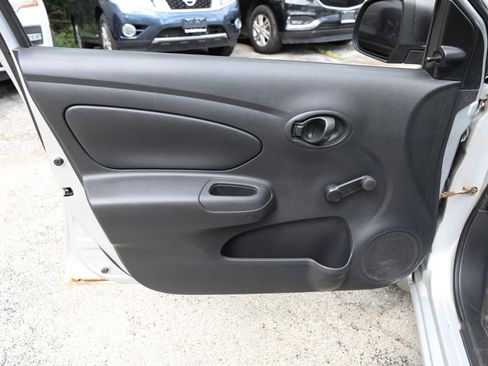 Used 2015 Nissan Versa S Plus FWD image 14