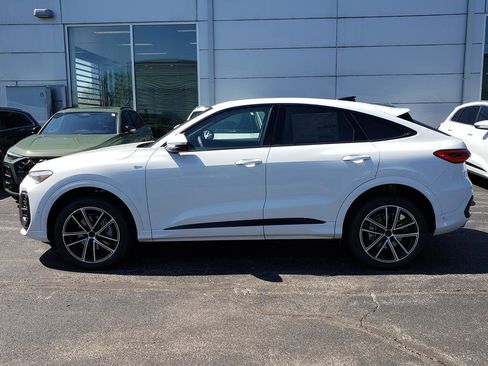 New 2026 Audi Q5 Premium Plus image 2