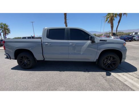 Used 2024 Chevrolet Silverado 1500 RST w/ Z71 Off-Road Package AWD/4WD image 9