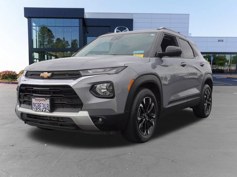Used 2023 Chevrolet TrailBlazer LT FWD image 7
