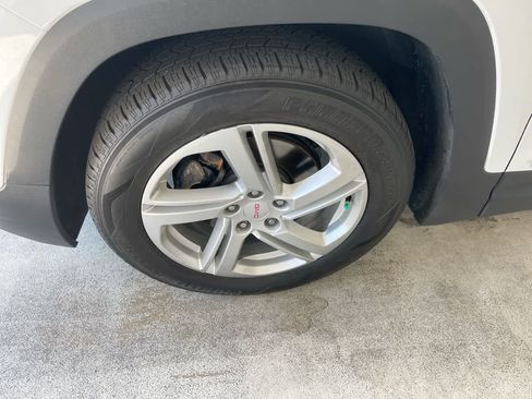 Used 2019 GMC Terrain SLE w/ Infotainment Package I AWD/4WD image 10