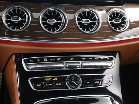 Used 2018 Mercedes-Benz E 400 4MATIC Coupe image 15