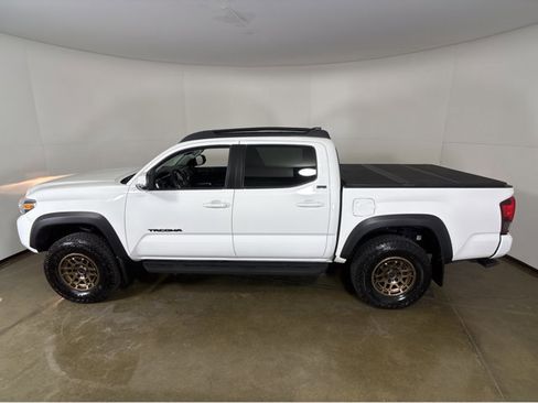 Used 2023 Toyota Tacoma Trail Edition image 15