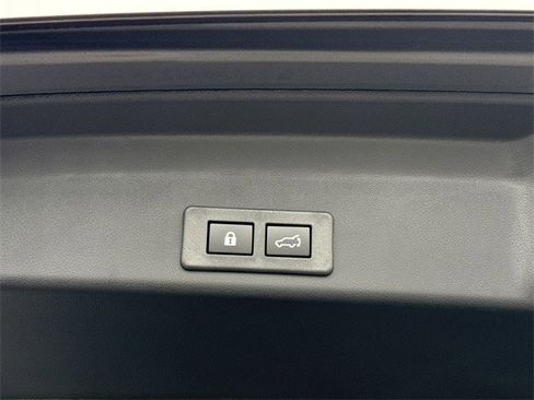 New 2026 Subaru Ascent Premium image 17