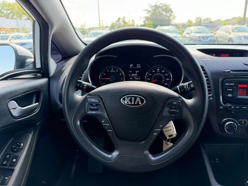 Used 2017 Kia Forte LX FWD image 22