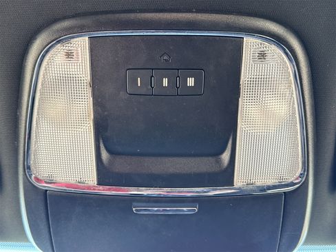 Used 2019 Dodge Charger GT image 6