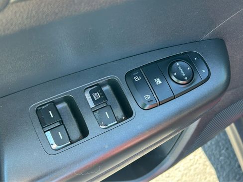 Used 2017 Kia Sportage LX FWD image 15
