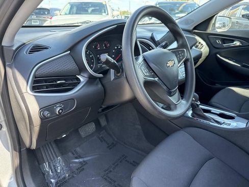 Used 2024 Chevrolet Malibu LT image 23