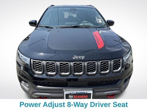 New 2025 Jeep Compass Trailhawk w/ Trailhawk Convenience Group image 17