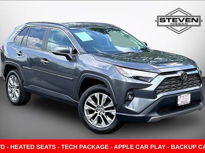 Used 2022 Toyota RAV4 Limited
