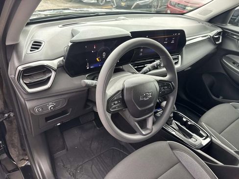 Used 2026 Chevrolet TrailBlazer LT FWD image 18