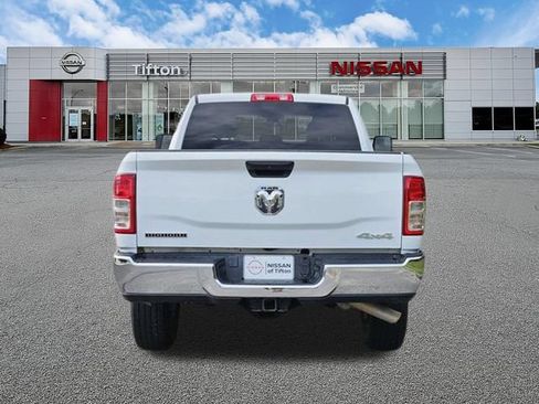 Used 2024 RAM 2500 Big Horn AWD/4WD image 5