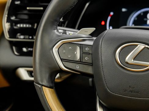 Used 2023 Lexus RX 350 Premium image 41