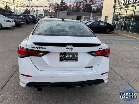 Used 2022 Nissan Sentra SR w/ Midnight Edition image 10