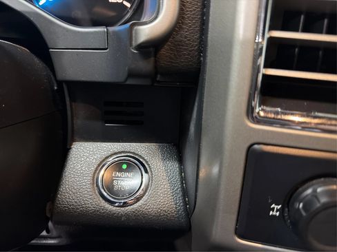 Used 2015 Ford F150 Lariat RWD image 21
