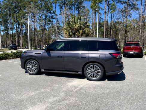 New 2025 INFINITI QX80 Luxe image 39