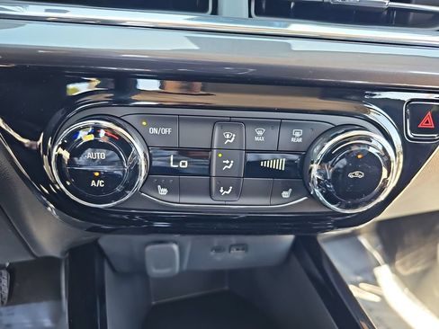 New 2026 Chevrolet Trax ACTIV w/ Driver Confidence Package FWD image 20