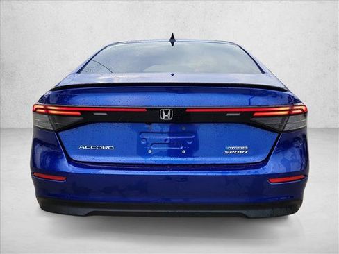 Used 2024 Honda Accord Sport image 6