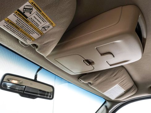 Used 2006 Ford F250 Lariat image 23