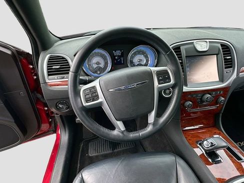 Used 2013 Chrysler 300 AWD w/ Driver Convenience Group image 12