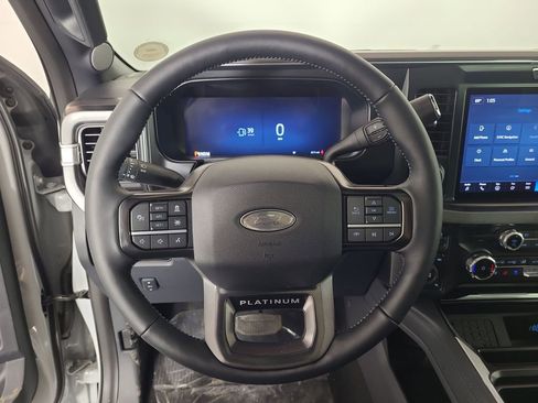 New 2026 Ford F450 Platinum w/ FX4 Off-Road Package image 13