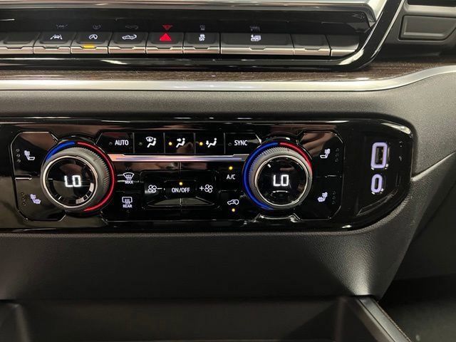 New 2026 Chevrolet Silverado 1500 RST AWD/4WD image 11