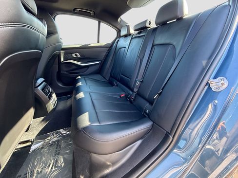 Used 2025 BMW 330i 330i image 21