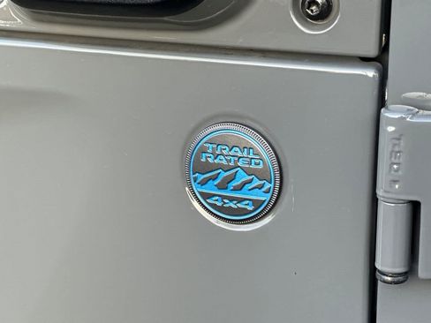 Used 2021 Jeep Wrangler Unlimited Rubicon 4xe w/ Steel Bumper Group image 28