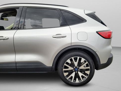 Used 2020 Ford Escape SE Sport image 34