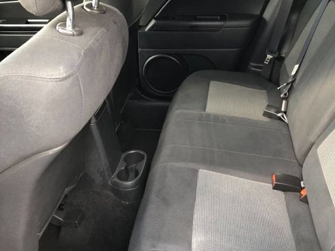 Used 2011 Jeep Compass Latitude image 9