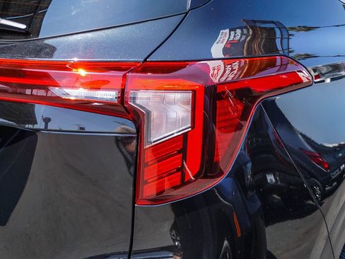 Certified 2024 Kia Seltos S FWD image 8