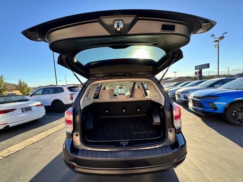 Used 2018 Subaru Forester 2.5i Premium image 25