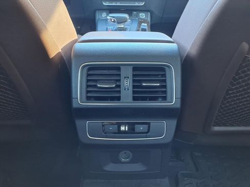 Used 2019 Audi Q5 2.0T Premium w/ Convenience Package image 25