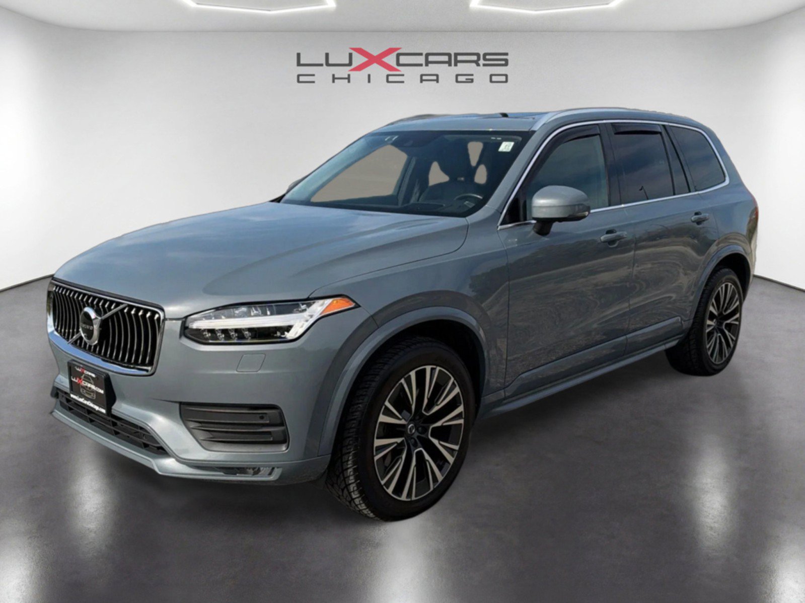 Used 2020 Volvo XC90 T6 Momentum w/ Protection Package Premier AWD/4WD image 2