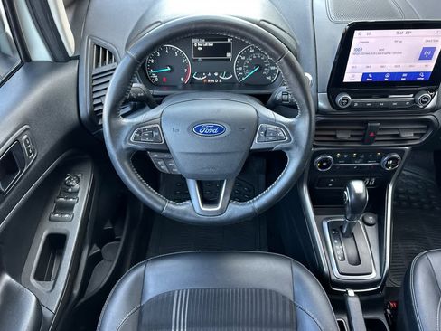 Used 2020 Ford EcoSport SES w/ SES Black Appearance Package image 14