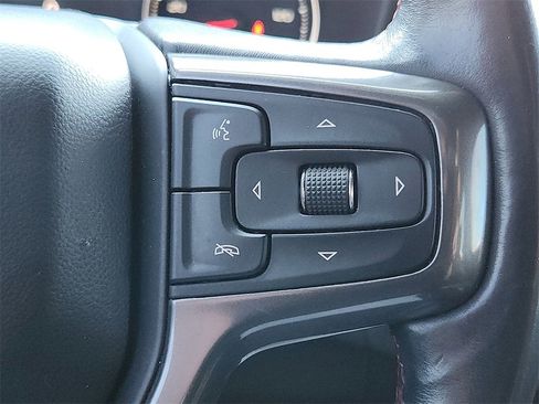 Used 2021 Chevrolet Suburban RST w/ Luxury Package image 20