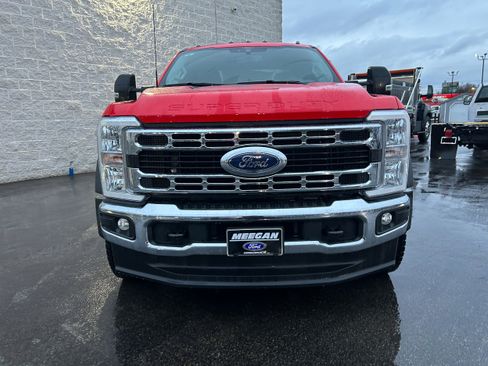 New 2026 Ford F550 4x4 Supercab Super Duty w/ XLT Value Package image 16