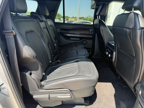Used 2021 Ford Expedition Max Limited RWD image 26