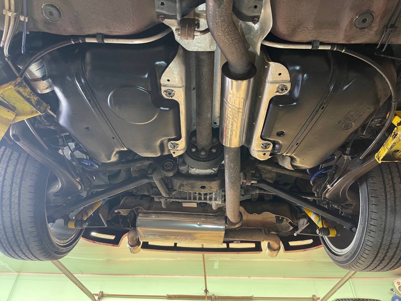 Used 2004 Volkswagen R32 AWD/4WD image 50