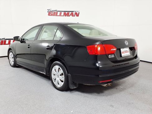 Used 2012 Volkswagen Jetta SE image 2