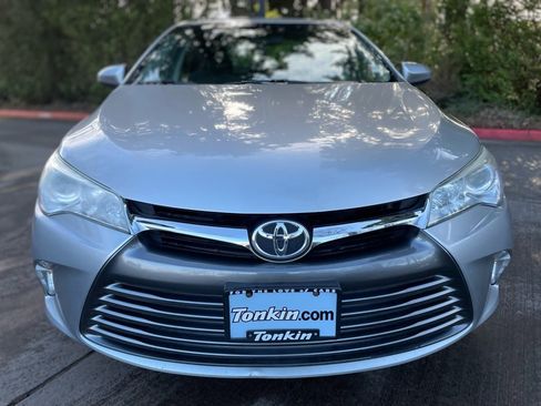 Used 2016 Toyota Camry LE image 10