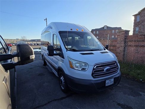 Used 2016 Ford Transit 350 XLT image 3