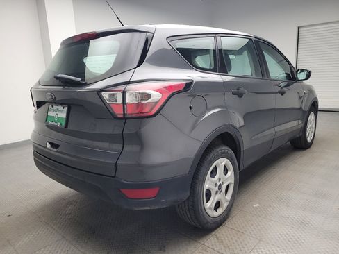 Used 2017 Ford Escape S image 9
