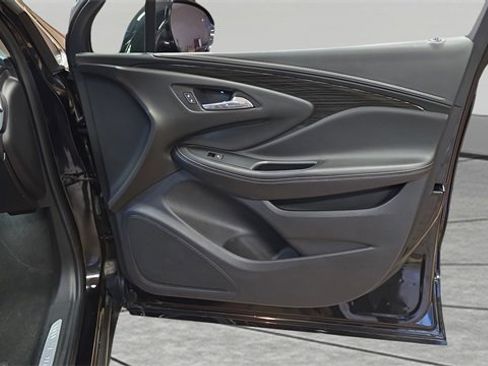 Used 2017 Buick Envision Essence image 28